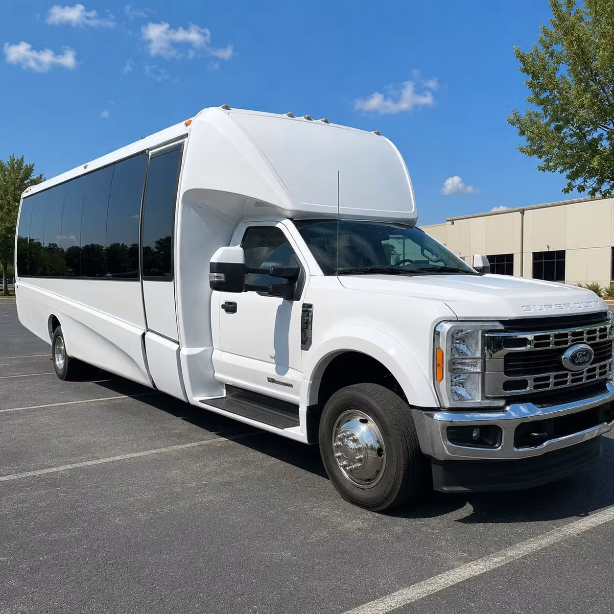 corporate event bus rentals in queens