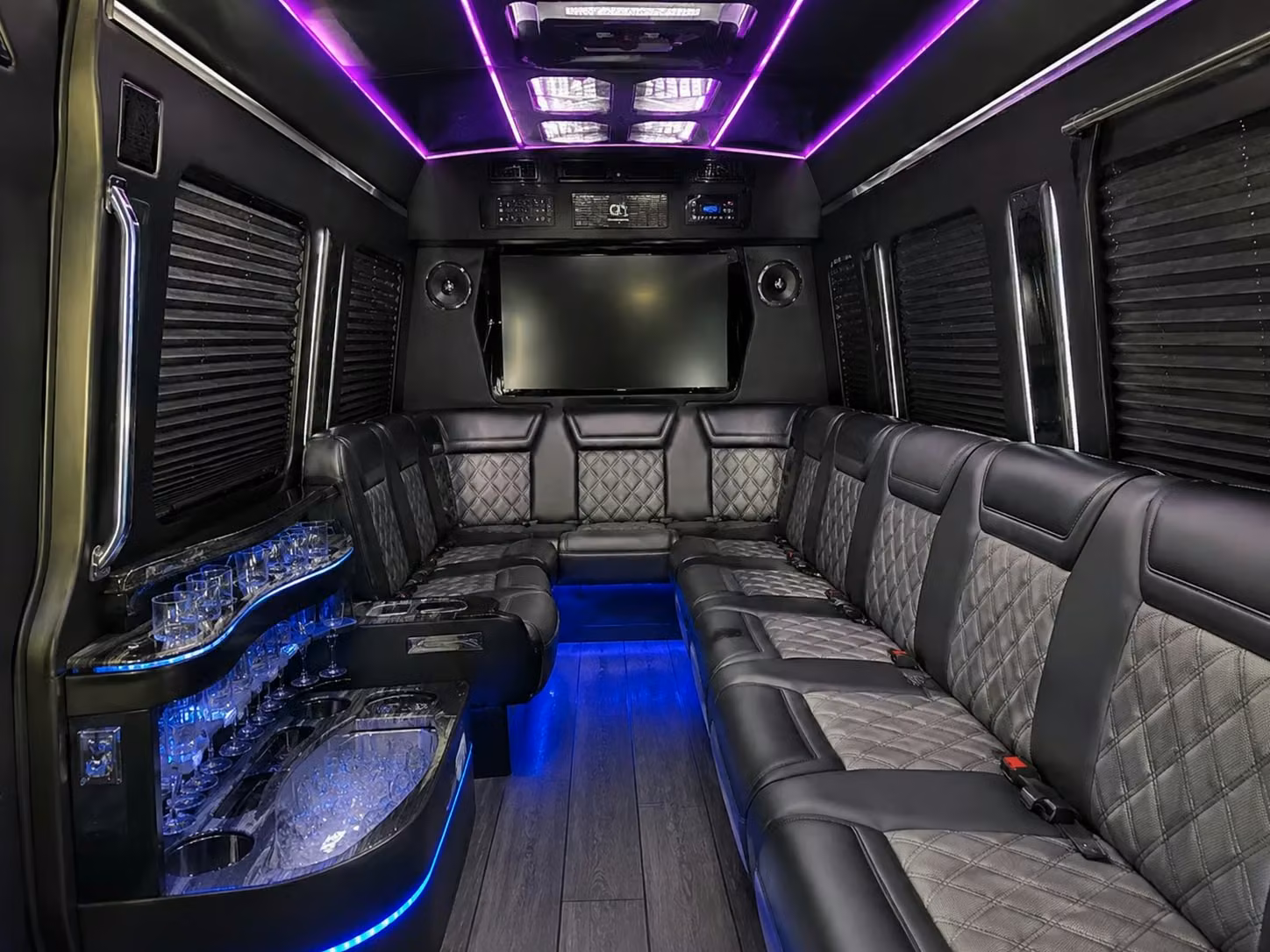 queens airport and cruise group transportation