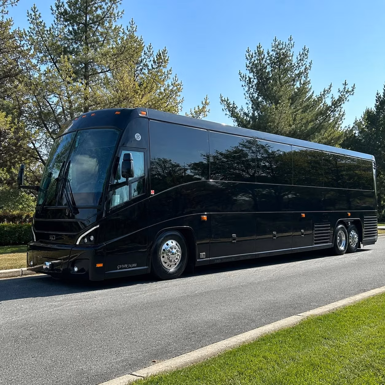 shuttle transportation for queens based federal agencies and civilian government workers