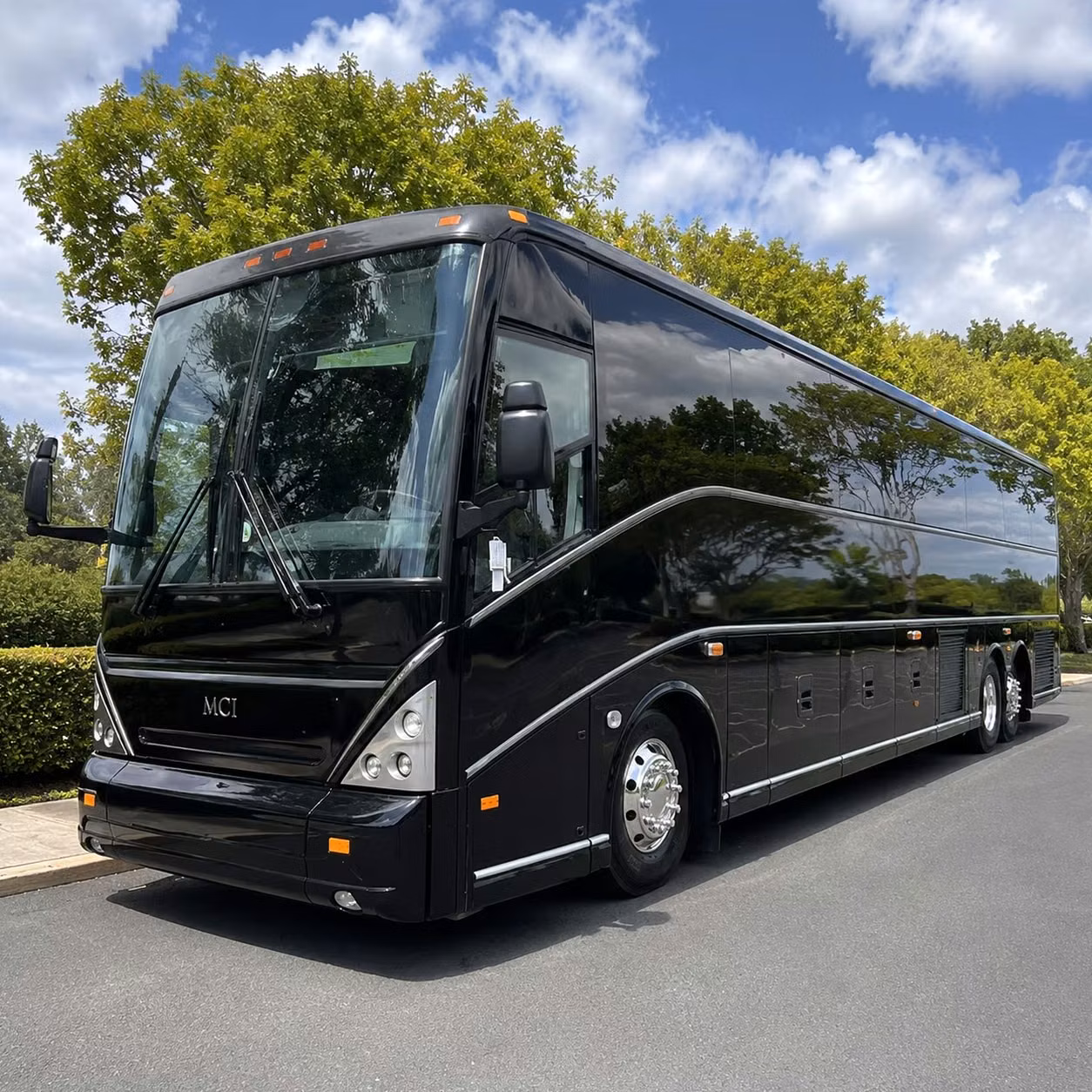 shuttle your team between queens office hubs and manhattan without the headache